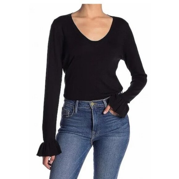 14th&Union Scoop NeckRuffle Cuff Sweater - Picture 1 of 4